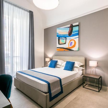 Bespoke Roma Suites Екстериор снимка