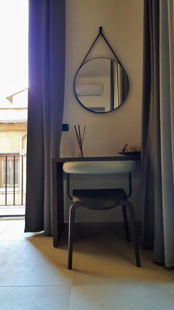 Bespoke Roma Suites Екстериор снимка