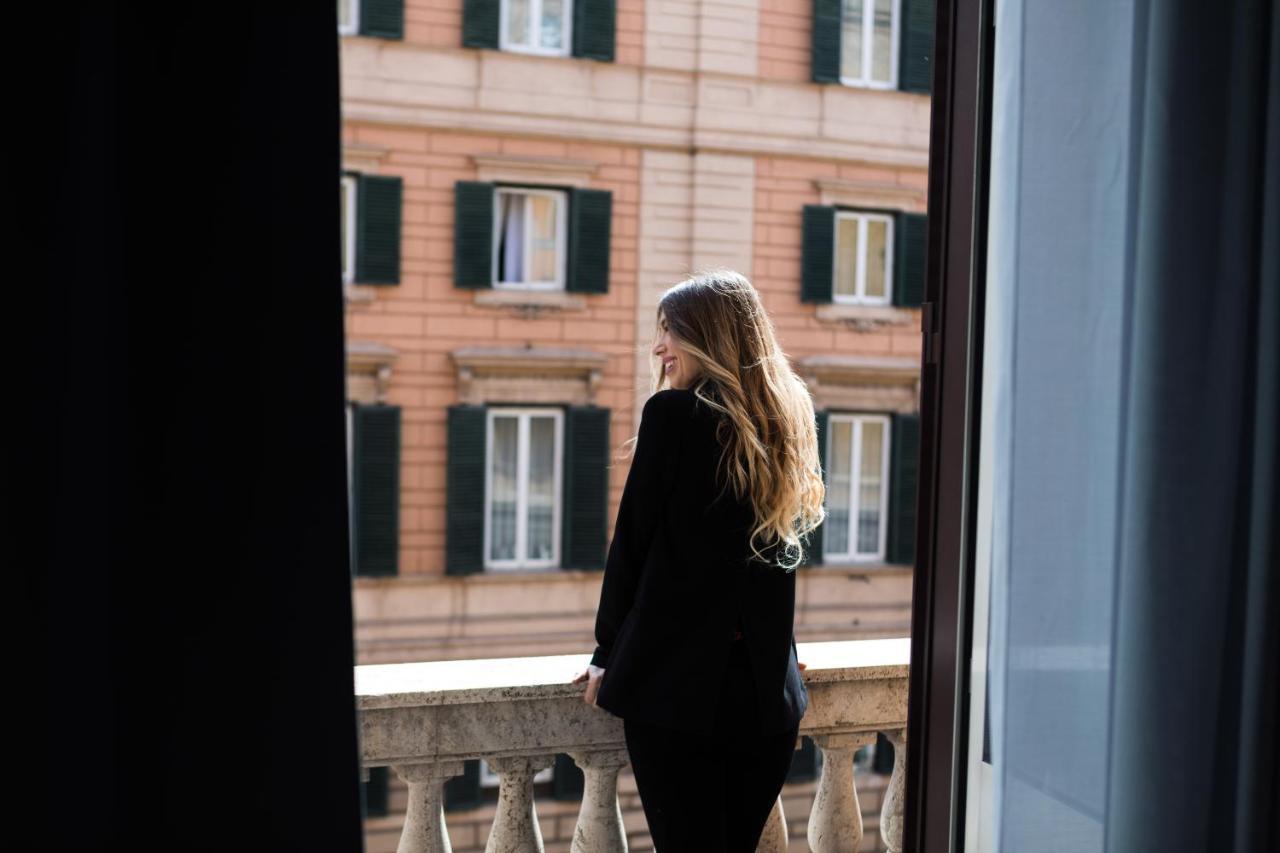 Bespoke Roma Suites Екстериор снимка