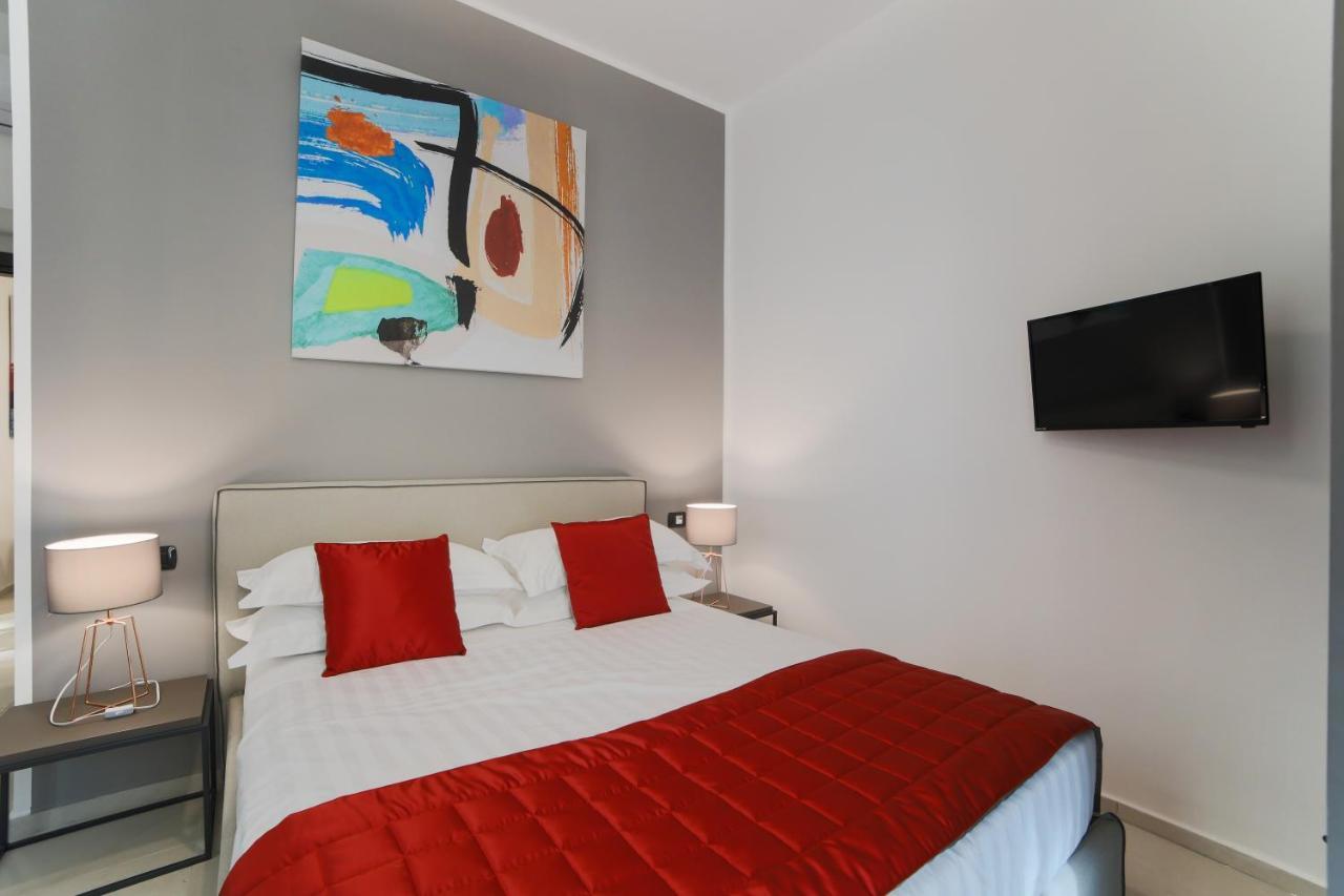 Bespoke Roma Suites Екстериор снимка