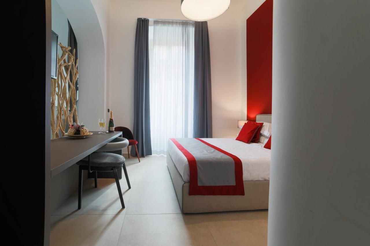 Bespoke Roma Suites Екстериор снимка